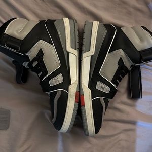 Louis Vuitton Virgil Trainers